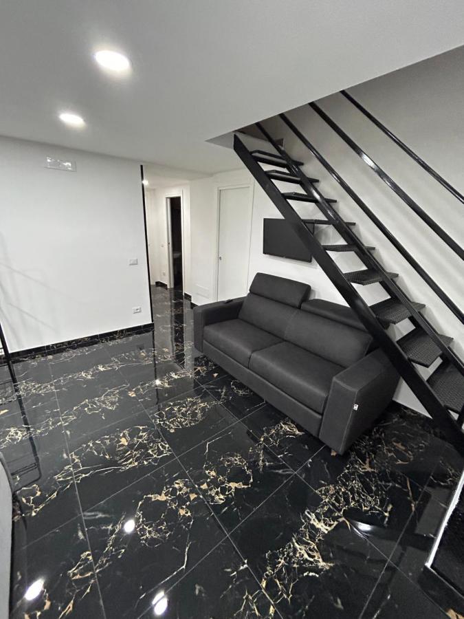 נאפולי Giovanni Luxury Suites מראה חיצוני תמונה