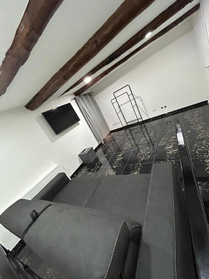 נאפולי Giovanni Luxury Suites מראה חיצוני תמונה