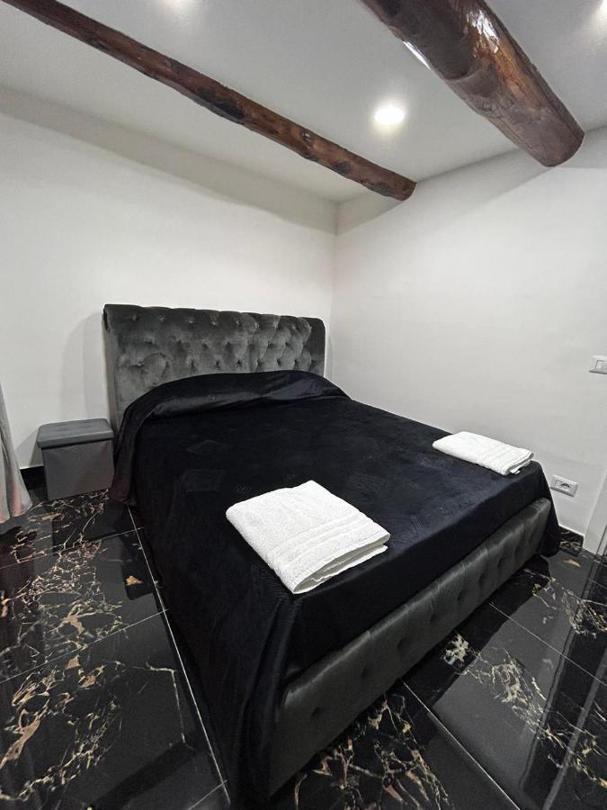נאפולי Giovanni Luxury Suites מראה חיצוני תמונה
