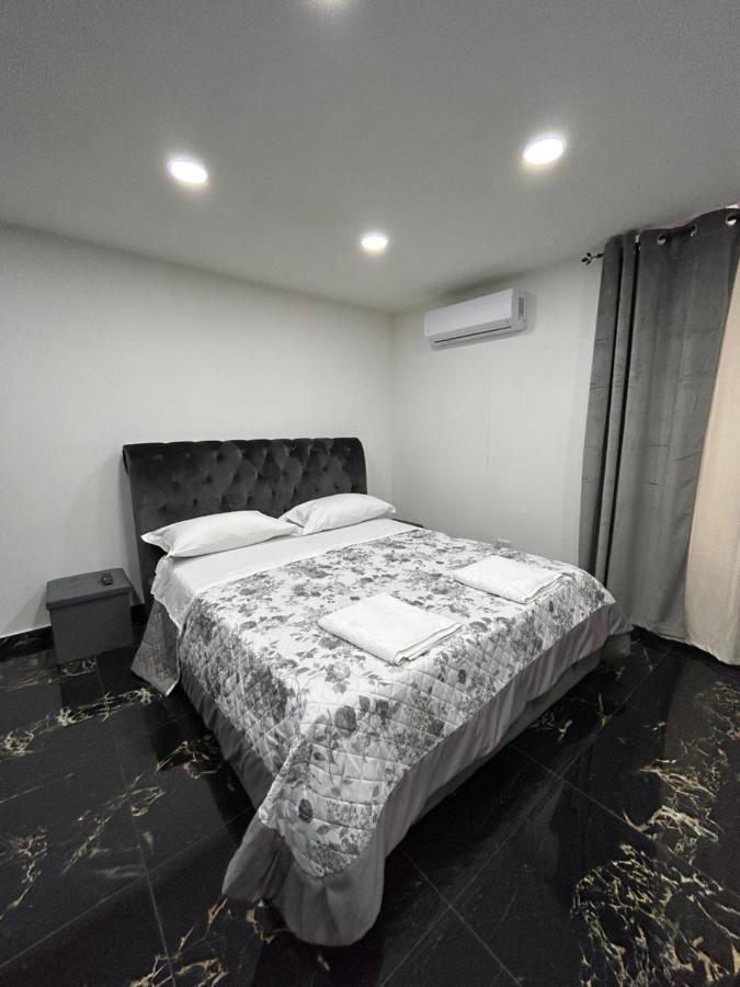 נאפולי Giovanni Luxury Suites מראה חיצוני תמונה