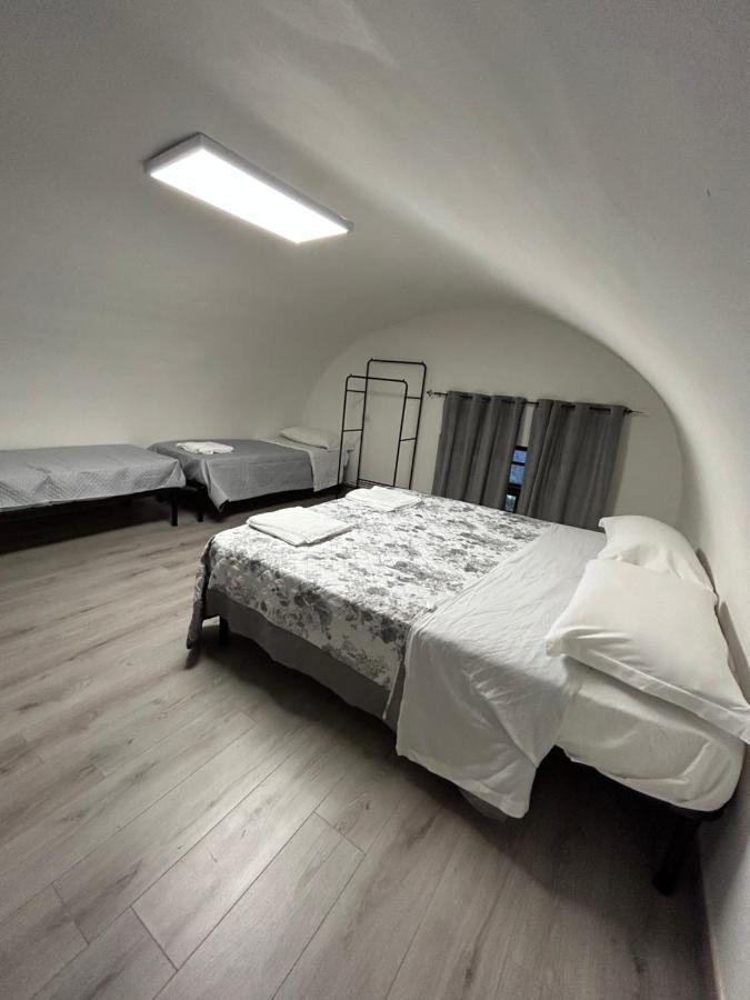 נאפולי Giovanni Luxury Suites מראה חיצוני תמונה