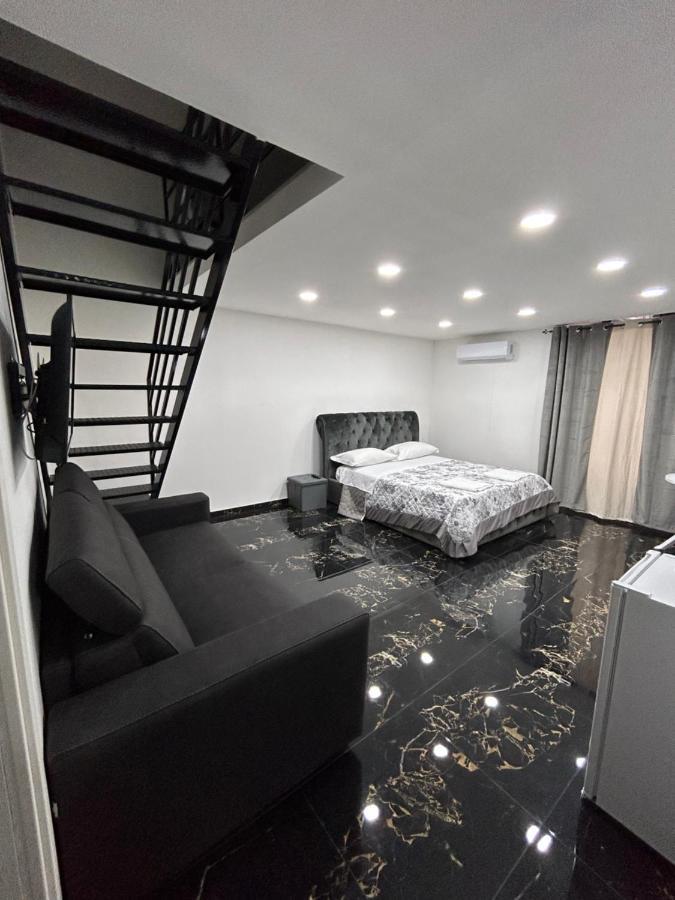 נאפולי Giovanni Luxury Suites מראה חיצוני תמונה