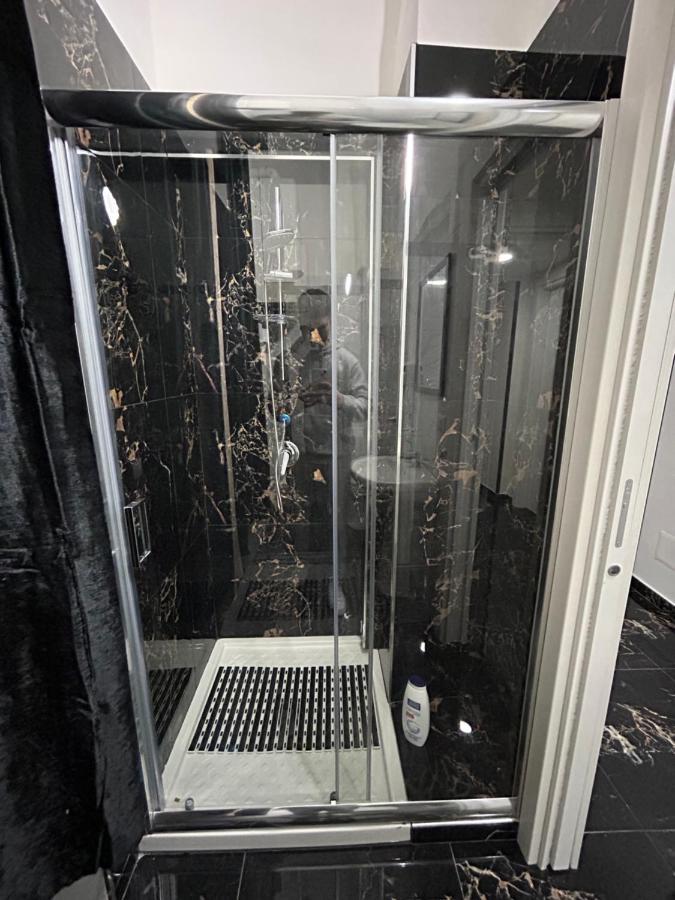 נאפולי Giovanni Luxury Suites מראה חיצוני תמונה